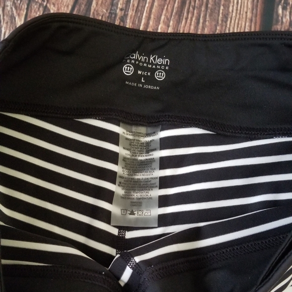 Calvin Klein Performance Striped Leggings - Picture 9 of 16